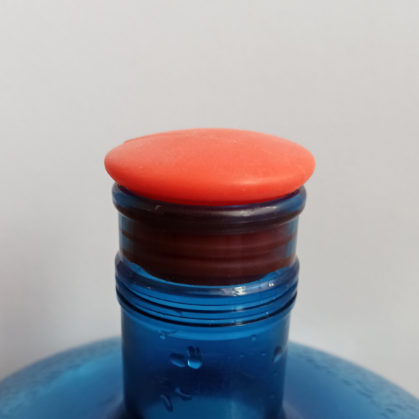Многоразовая силиконовая пробка для ПЭТ бутылей 19 литров